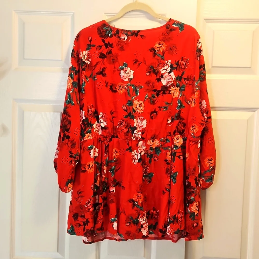 Torrid Red Floral Print Babydoll Top - Picture 7 of 8